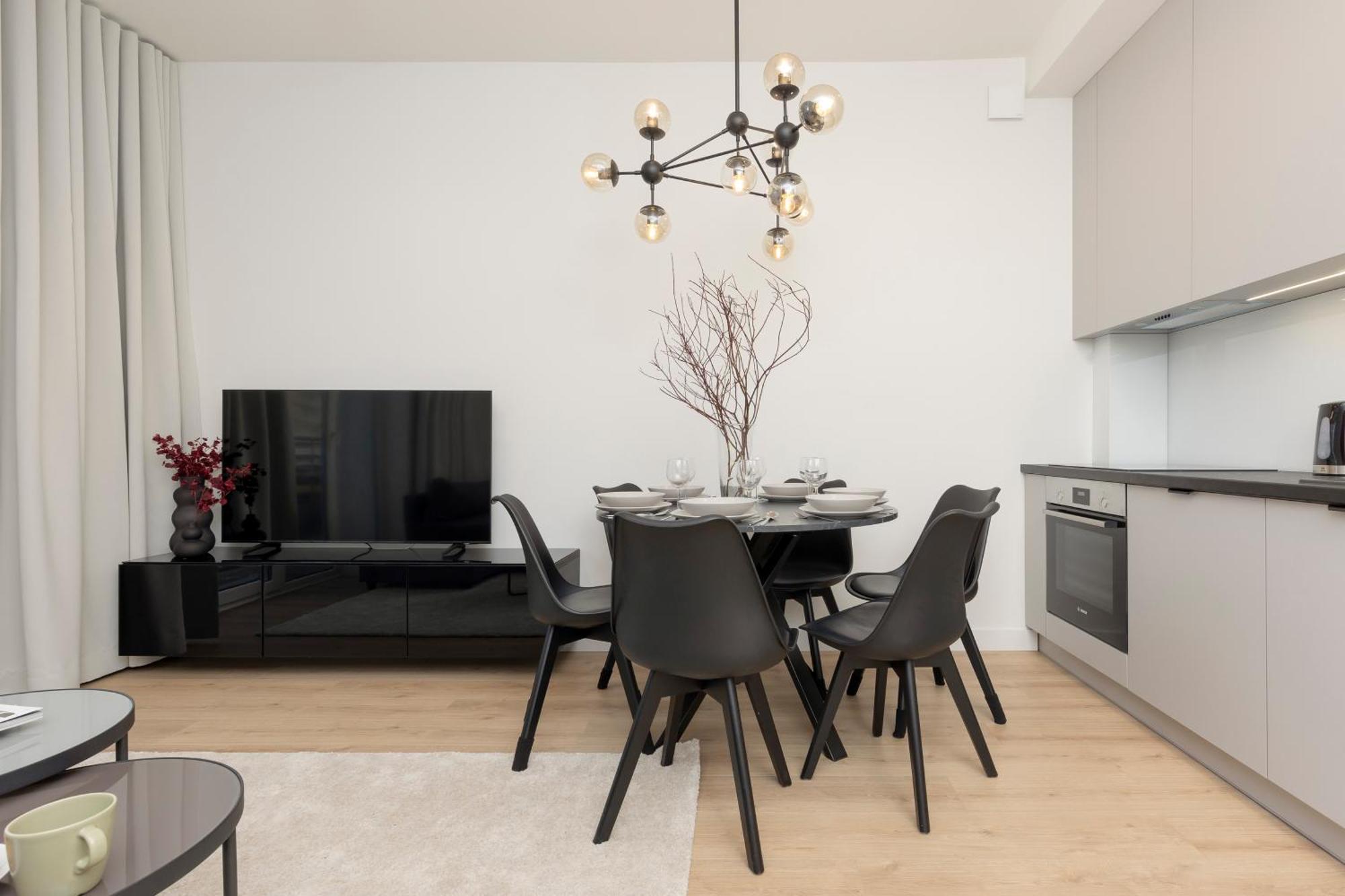 Amazing Spacious Apartments In Warsaw City Center By Noclegi Renters Buitenkant foto