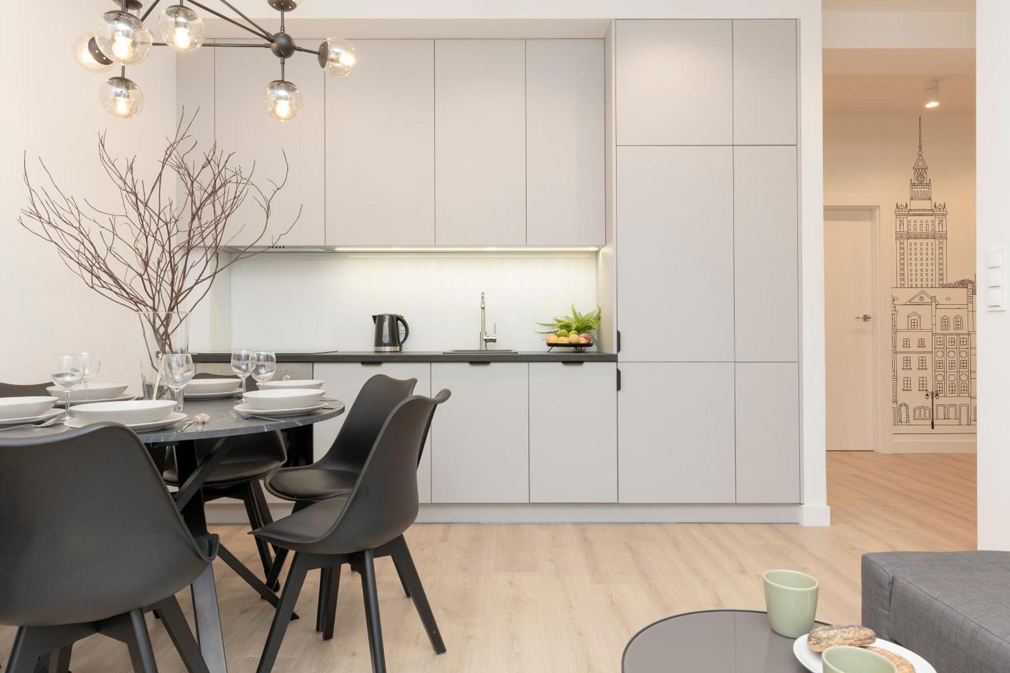 Amazing Spacious Apartments In Warsaw City Center By Noclegi Renters Buitenkant foto